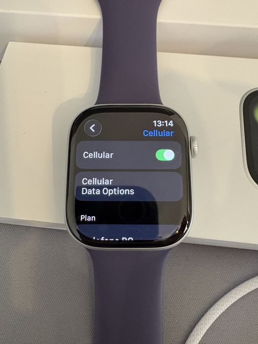 Apple Watch 11 46mm Cellular