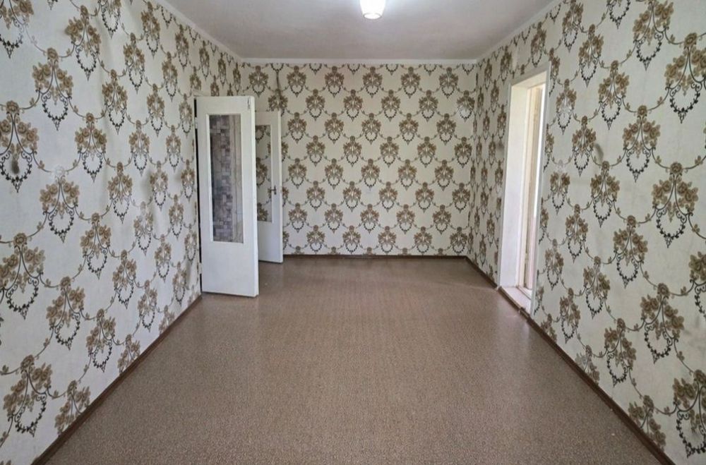 1/5/5 МирзоУлугбекский р-н, Карасу-6,275 школа,Базарчик,хороший ремонт