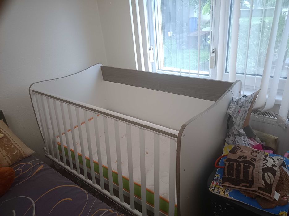 Детско легло  .кошара