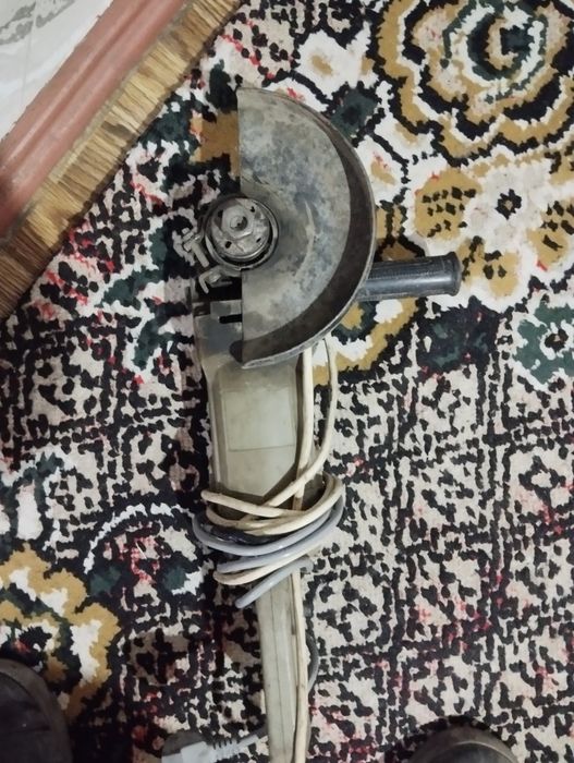 Болгарка 180  Кровн