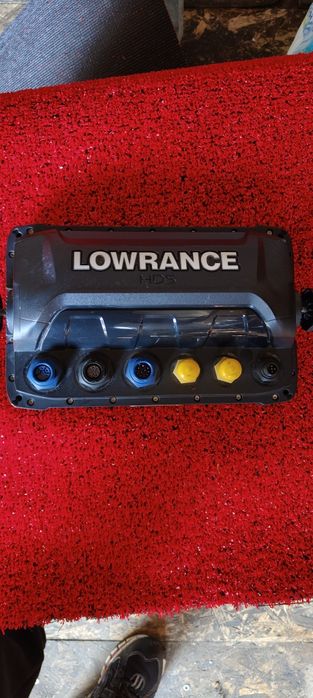 Сонар LowranceHDS9 gen2.