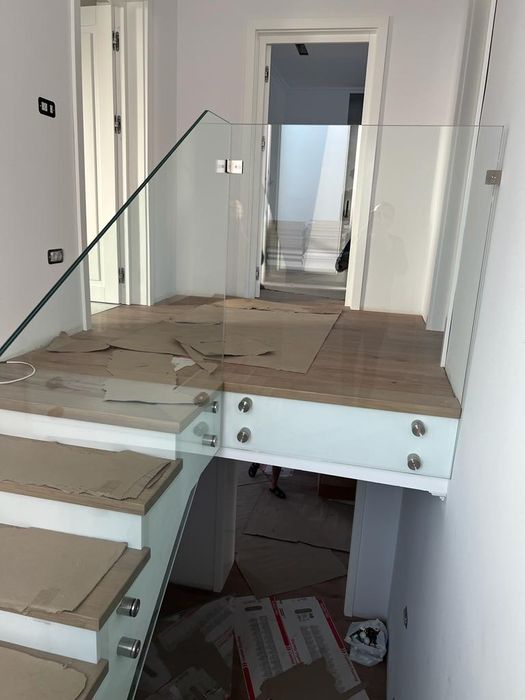 Balustrade sticla interioare esterioare,fatade,pereti cortina,placari