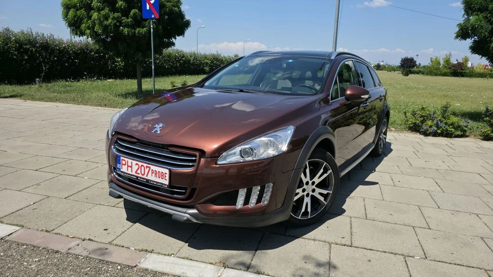 Peugeot 508 2.0 Hybrid RXH 4x4, Navigatie, Piele, Panoramic, Dbulu Climatronic