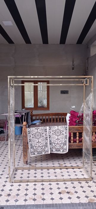 Продается вешалки для одежды