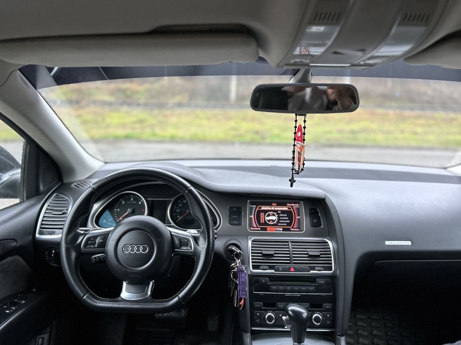 Audi Q7 Autoutilitar