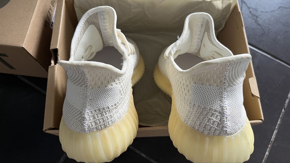 Yeezy Boost V2 Cream