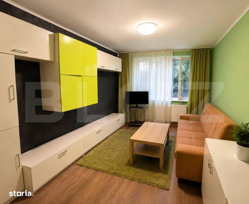 Apartament cu 3 camere mari si Luminoase, garaj inclus, etaj intermedi