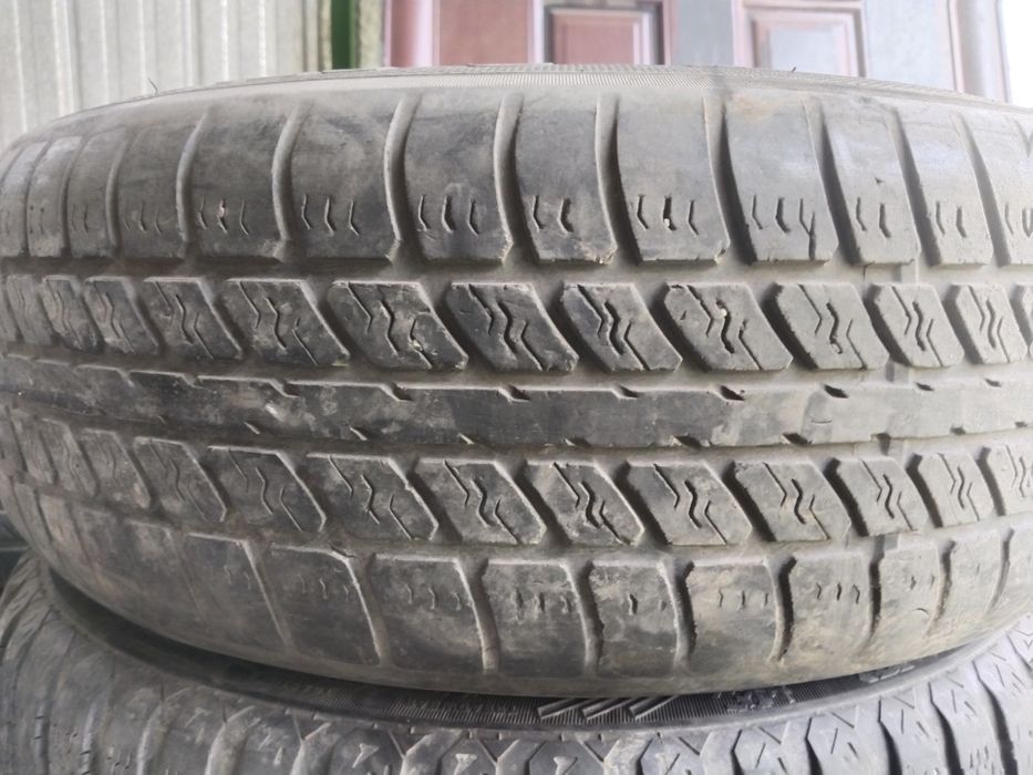 На Ауди с4 на запаску