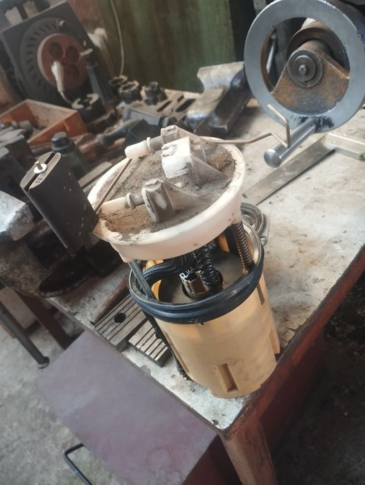 Части за нисан алмера н16 1.8 бензин 2 врати