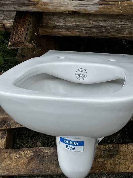 Cada si WC suspendat