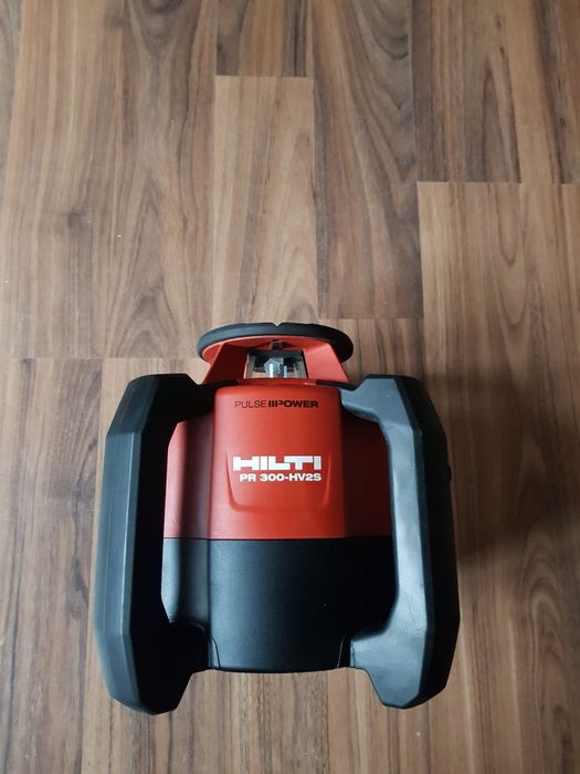 Hilti PR 300-HV2S,laser rotativ cu dublă pantă,impecabil.