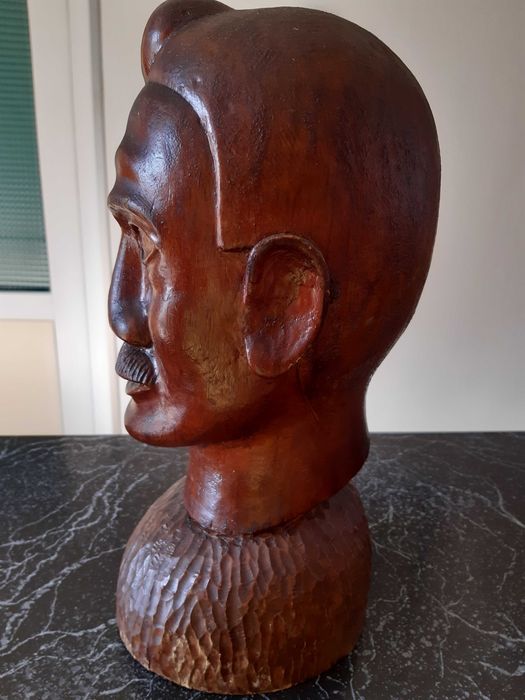 Suport ptr palarii, cap barbat  sculptat in lemn, inalt 34cm