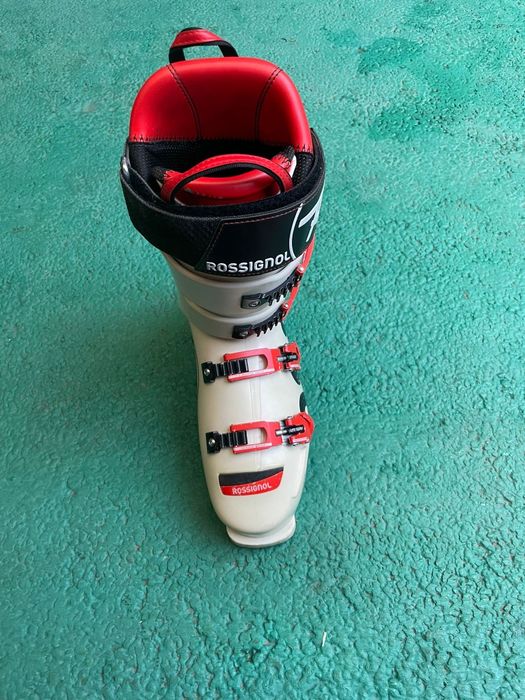 Set ski uri cu clăpari și bete