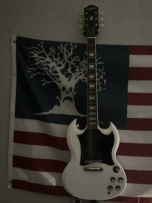 электрогитара Epiphone SG STANDARD