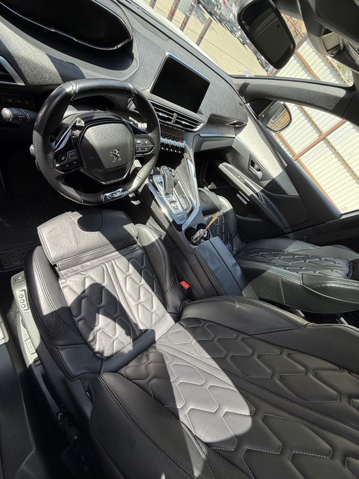 PEUGEOT 3008 GT 2.0