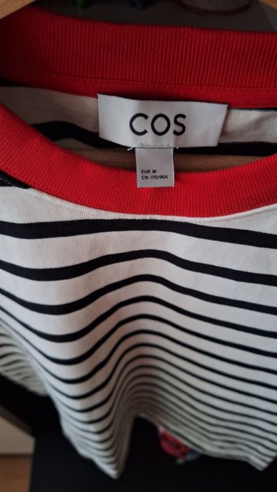 Tricou COS cu dungi