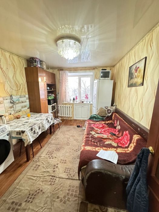 Продам 1 ком.квартиру район Борки.