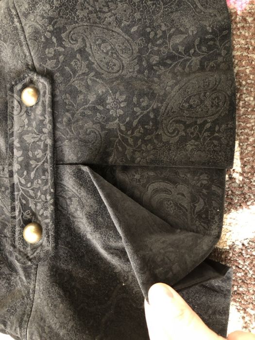 Sacou S, superb Agnes Toma elegant dar si casual