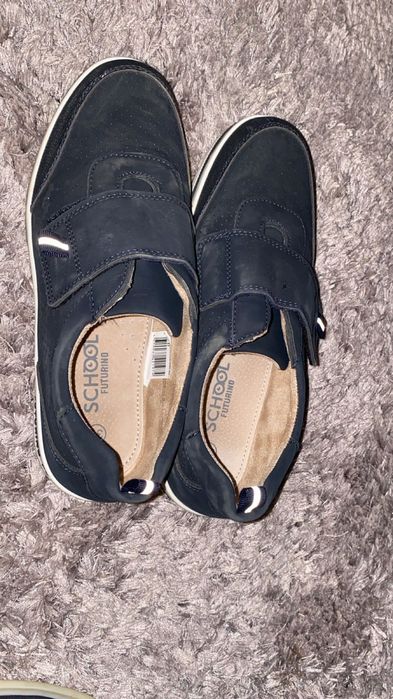 Школьный туфли для мальчика