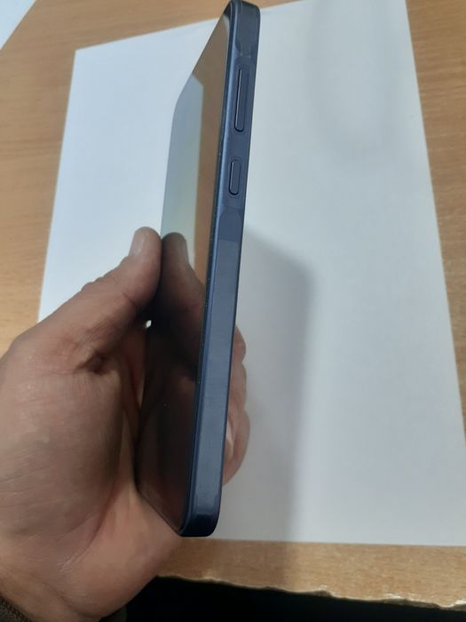 Samsung Galaxy A35 8/256 (qora)