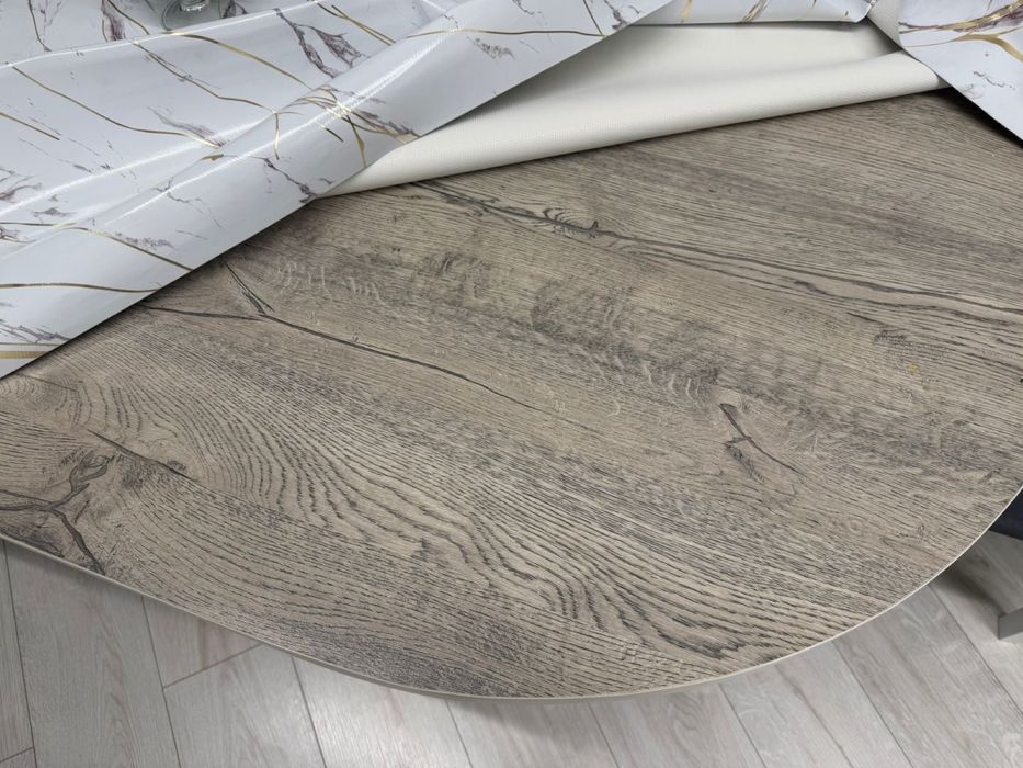 Продам стол и стулья