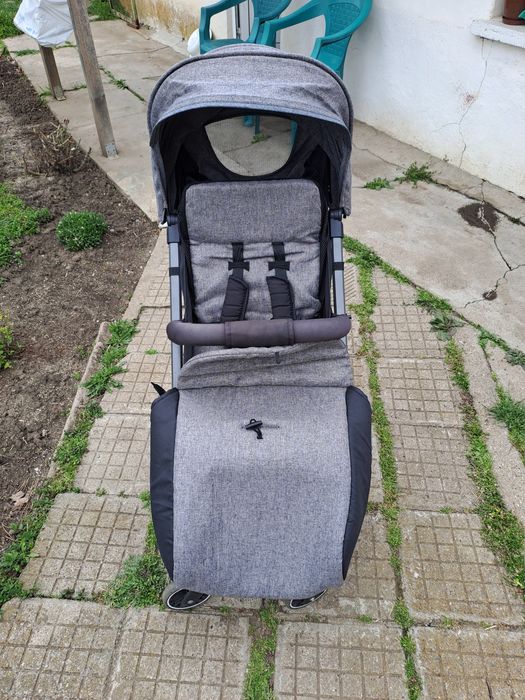 Лятна бебешка количка Лорели