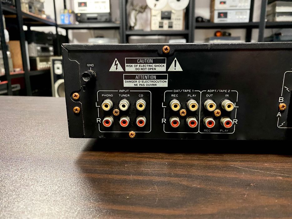 Усилвател Pioneer