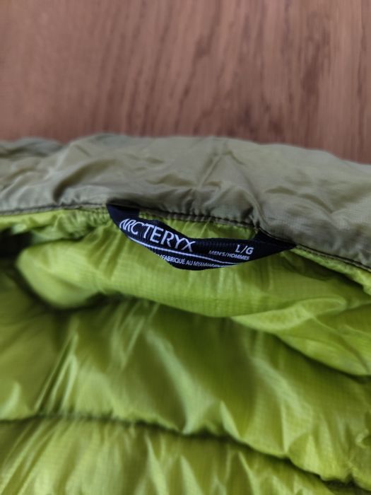 Пухен елек Arc'teryx