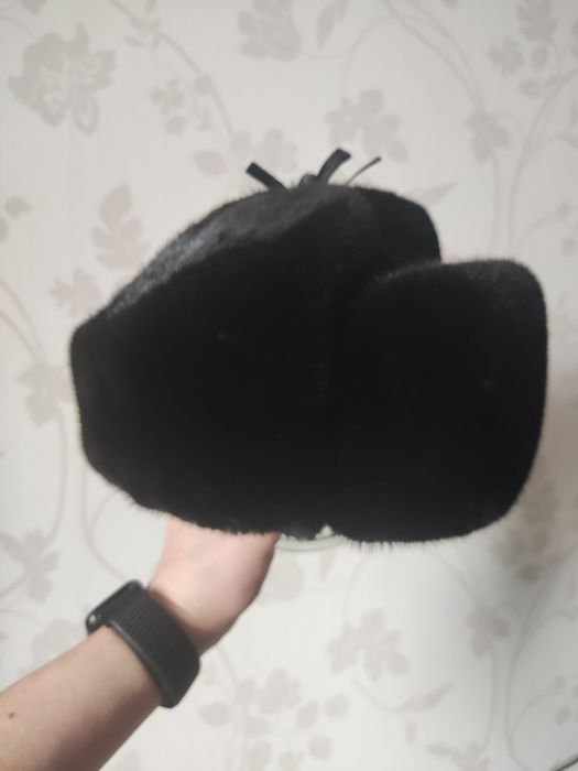 Продам ушанку блек лама