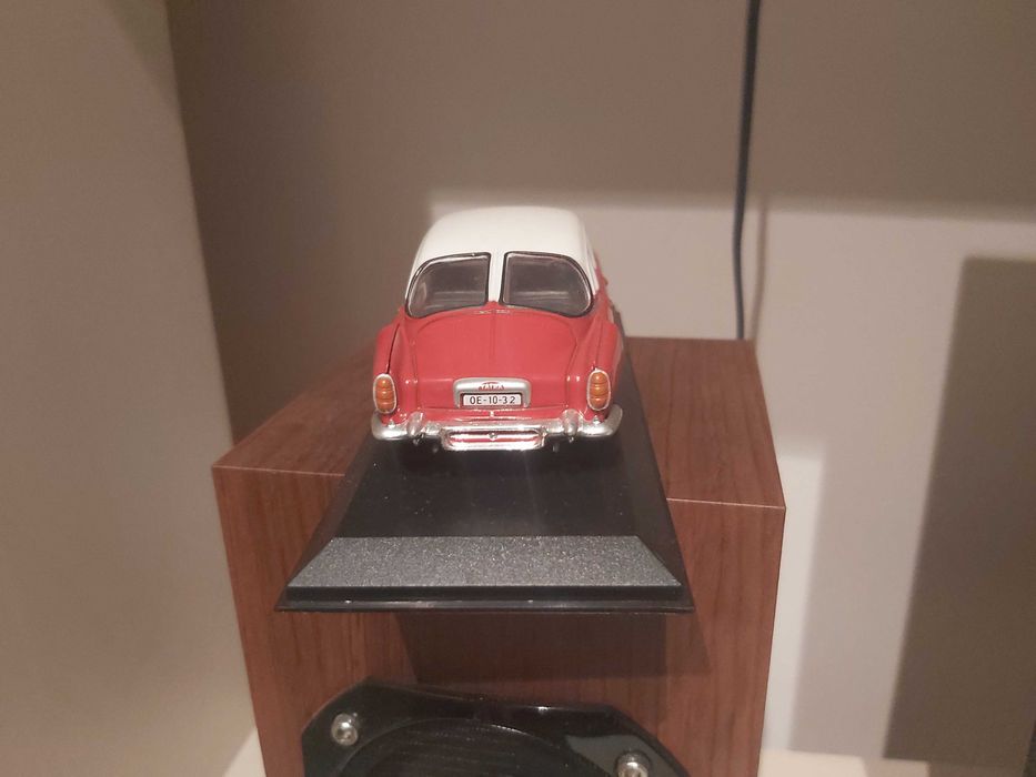 Tatra 603-1 Macheta metal din colectia Masini de Legenda 1:43