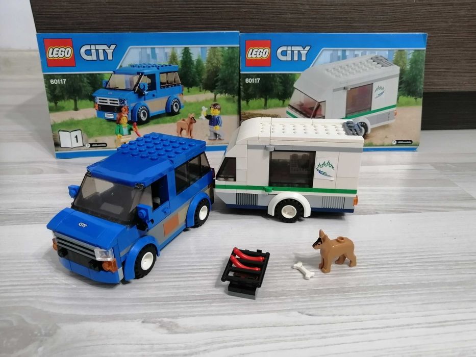 Set LEGO City, Van & Caravan, 60117