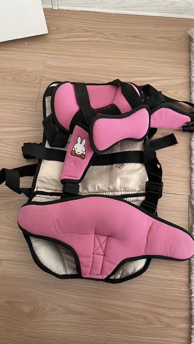 Без каркасное автокресло