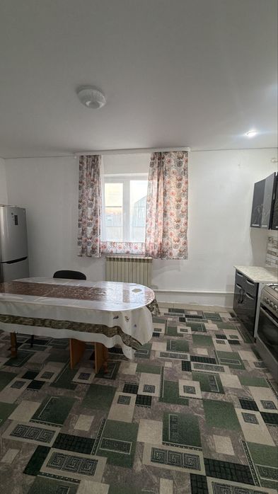 Продается дом с 10 сотками земли