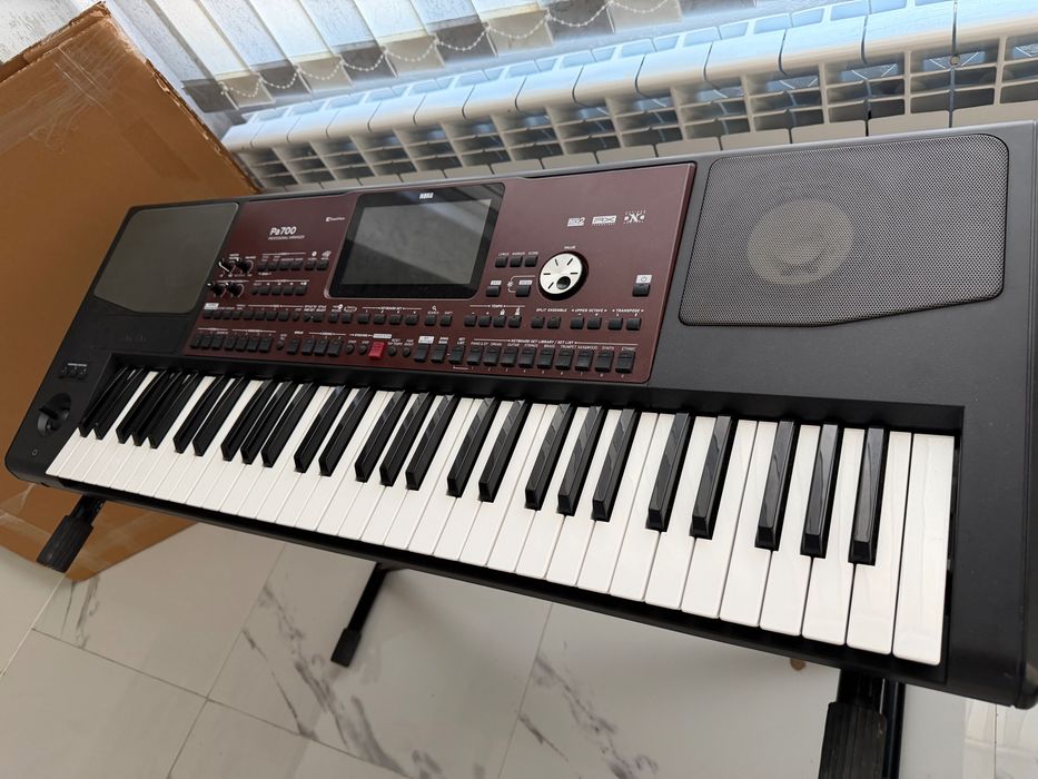 Korg pa700 klavir