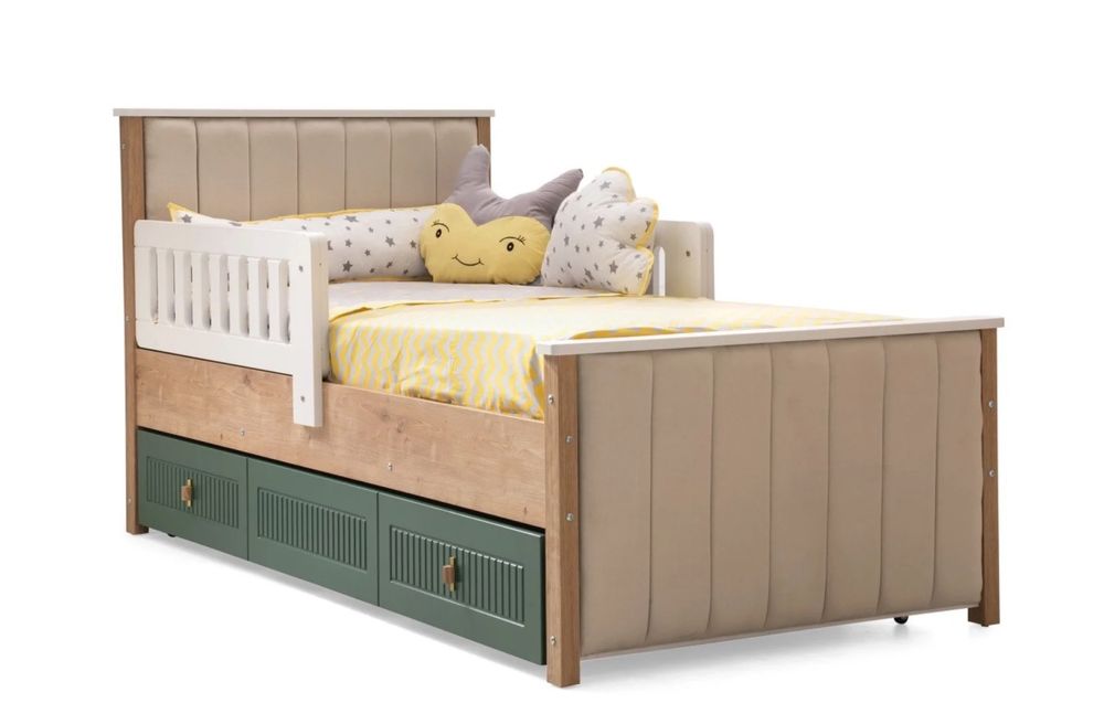 Тапицирано монтесори легло с голямо долно чекмедже "Mila"