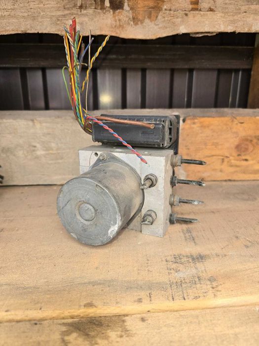 Блок АБС ABS 
БМВ Е60 525 
BMW E60