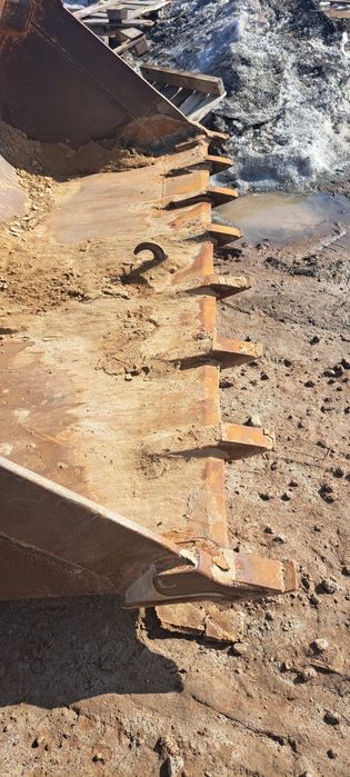 Продам погрузчик SDLG LG 953