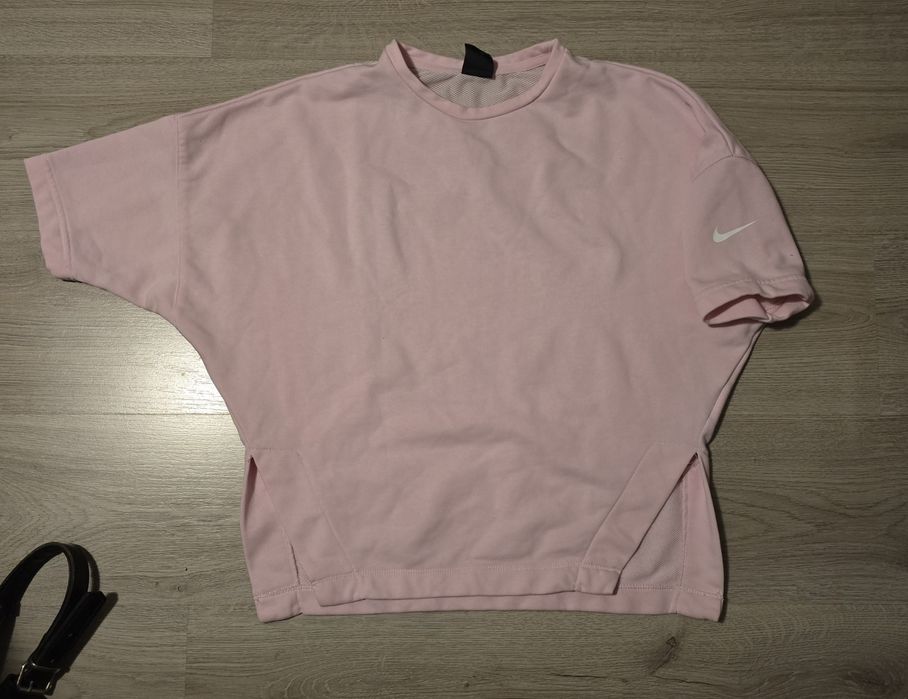 Nike Дамски топ S размер