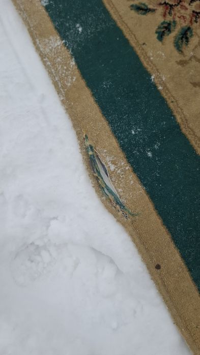 Продам ковер б/у