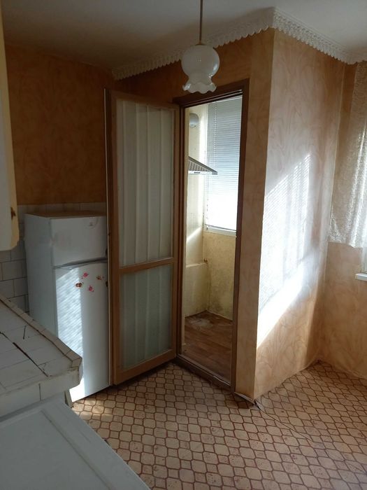 Продава се Двустаен апартамент в Стара Загора, Център - 61 кв.м за 1173 €/кв.м - Снимка #4