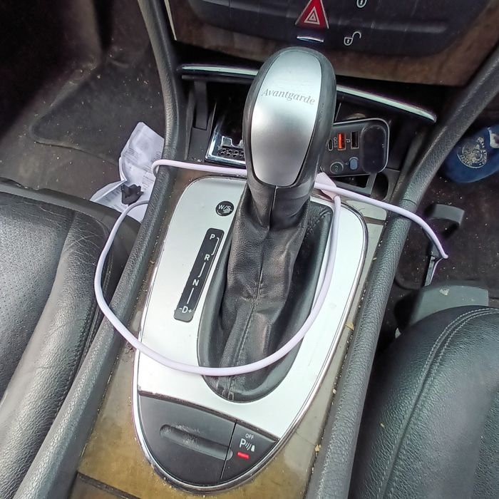 MERCEDES W211 E220 d