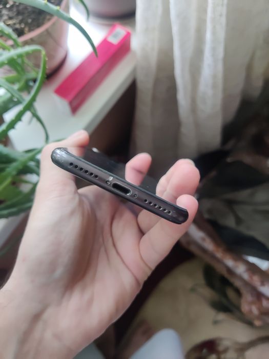 Iphone 8 в хорошем состоянии