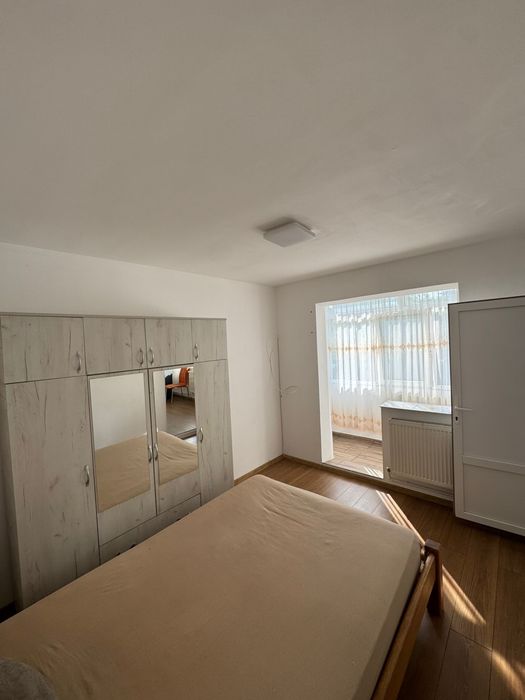 Apartament de inchiriat