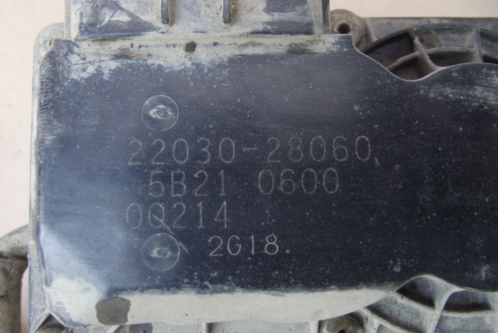 Clapeta acceleratie Toyota rav4 2.0 benzina 2000-2006 galerie admisie