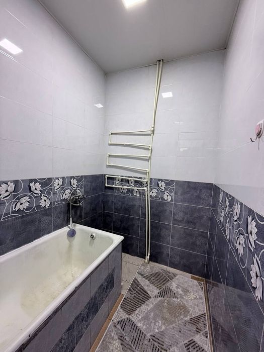 Продам чиланзар 19.  Двух комнатная. Разделка