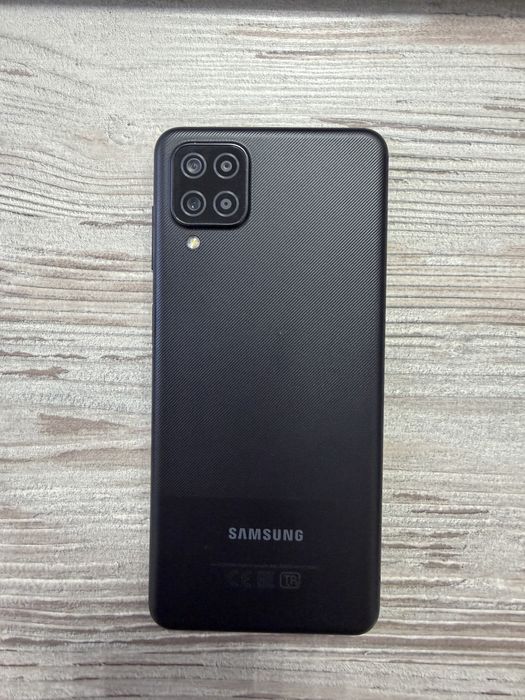 Продам самсунг А12