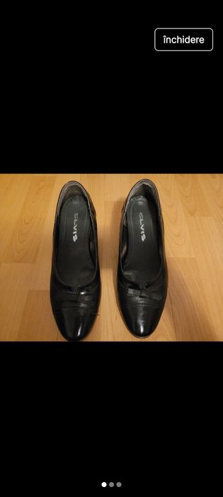 Pantofi cu toc dama