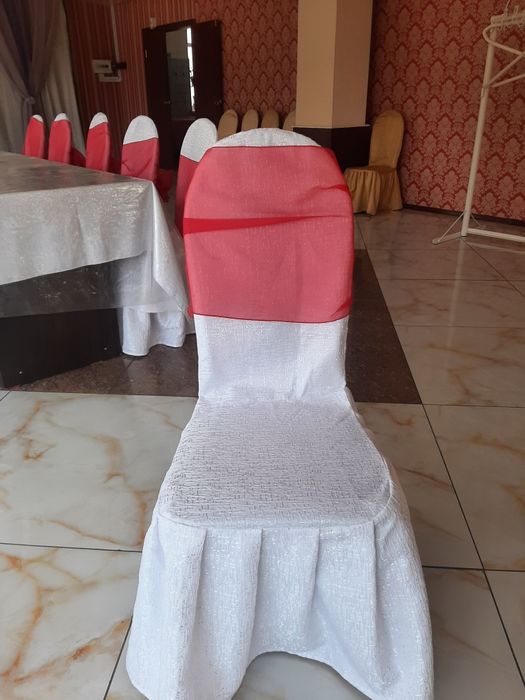 Продам накидки на стулья