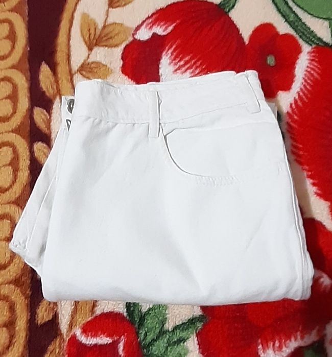 Дамски дънков панталон-40 размер