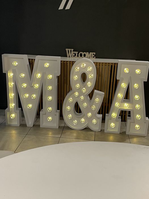 Litere volumetrice luminoase, litere nunta, cifre majorat de inchiriat
